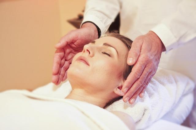 Understanding What CoolSculpting Treatment Is: Benefits and Consideration